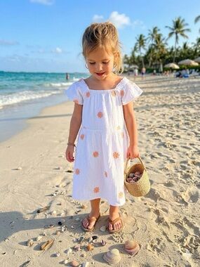 Cat & Jack White Girls' Cotton Dress with Orange Floral Stitching- size 6/7